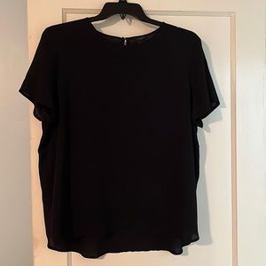 Ann Taylor Black Shortsleeved Keyhole Back Top